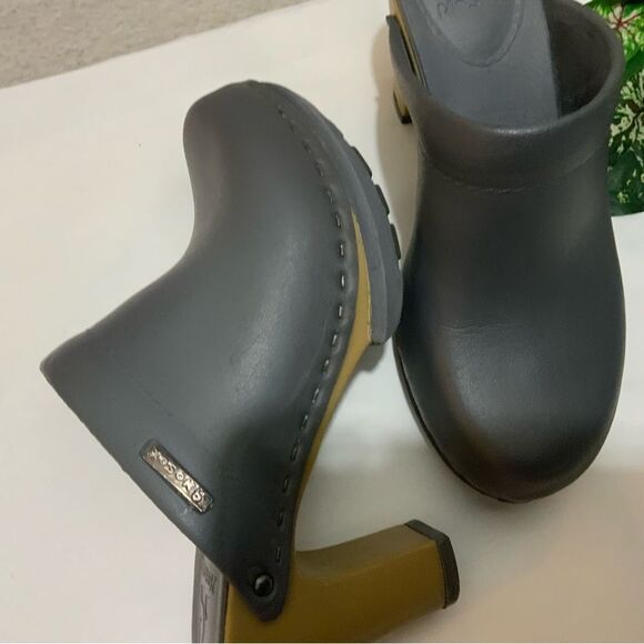 NOSOX Pepper Clogs Mules Gray tan size 6 - Picture 10 of 12